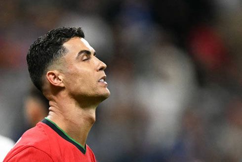 Cristiano Ronaldo concentration before a game in the EURO 2024