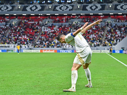 Cristiano Ronaldo trademark goal celebration for Al Nassr