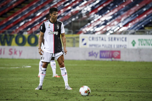 Cristiano Ronaldo standing near the ball before a free-kick for Juventus