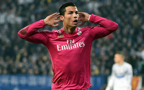 Cristiano Ronaldo wearing pink for Real Madrid