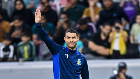 Cristiano Ronaldo greeting fans in 2025